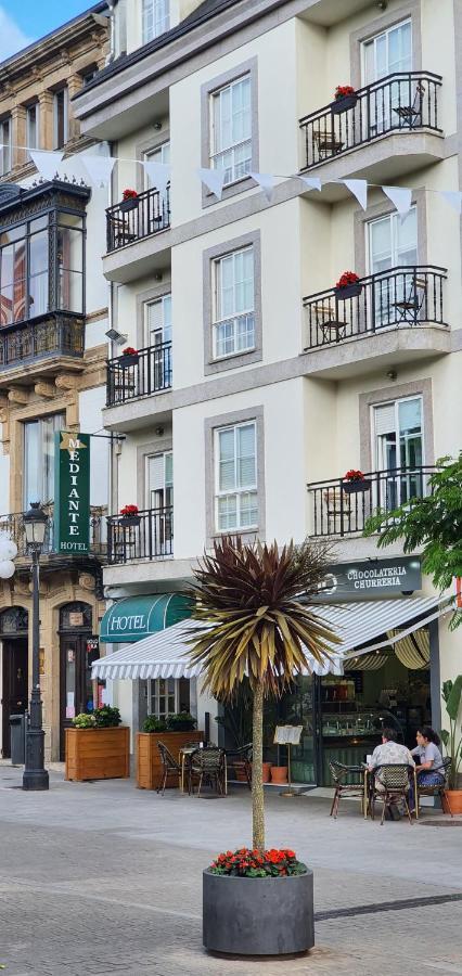Hotel Mediante Ribadeo Buitenkant foto